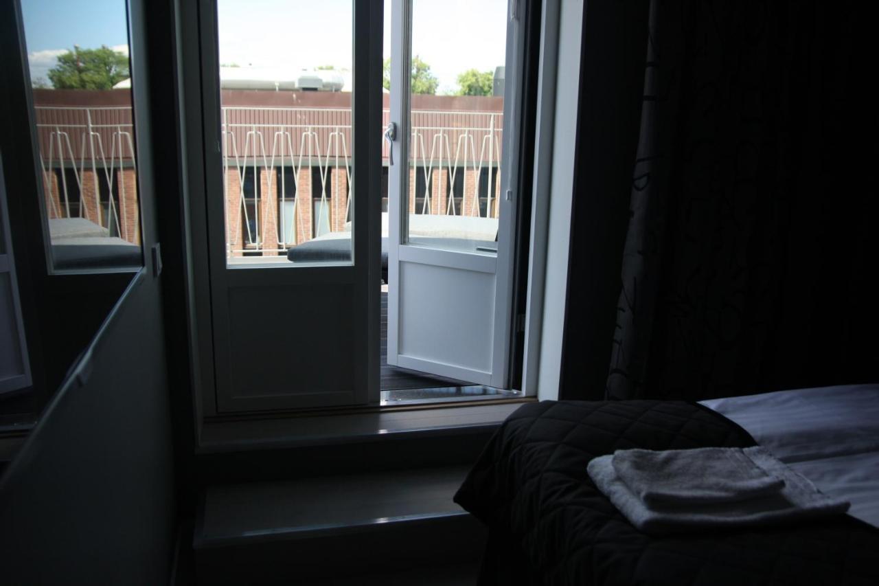 Sky Hotel City Apartments リンシェーピング エクステリア 写真